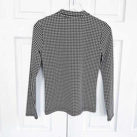 Lou & Grey Houndstooth Feel Good Zip Top - Picture 6 of 6